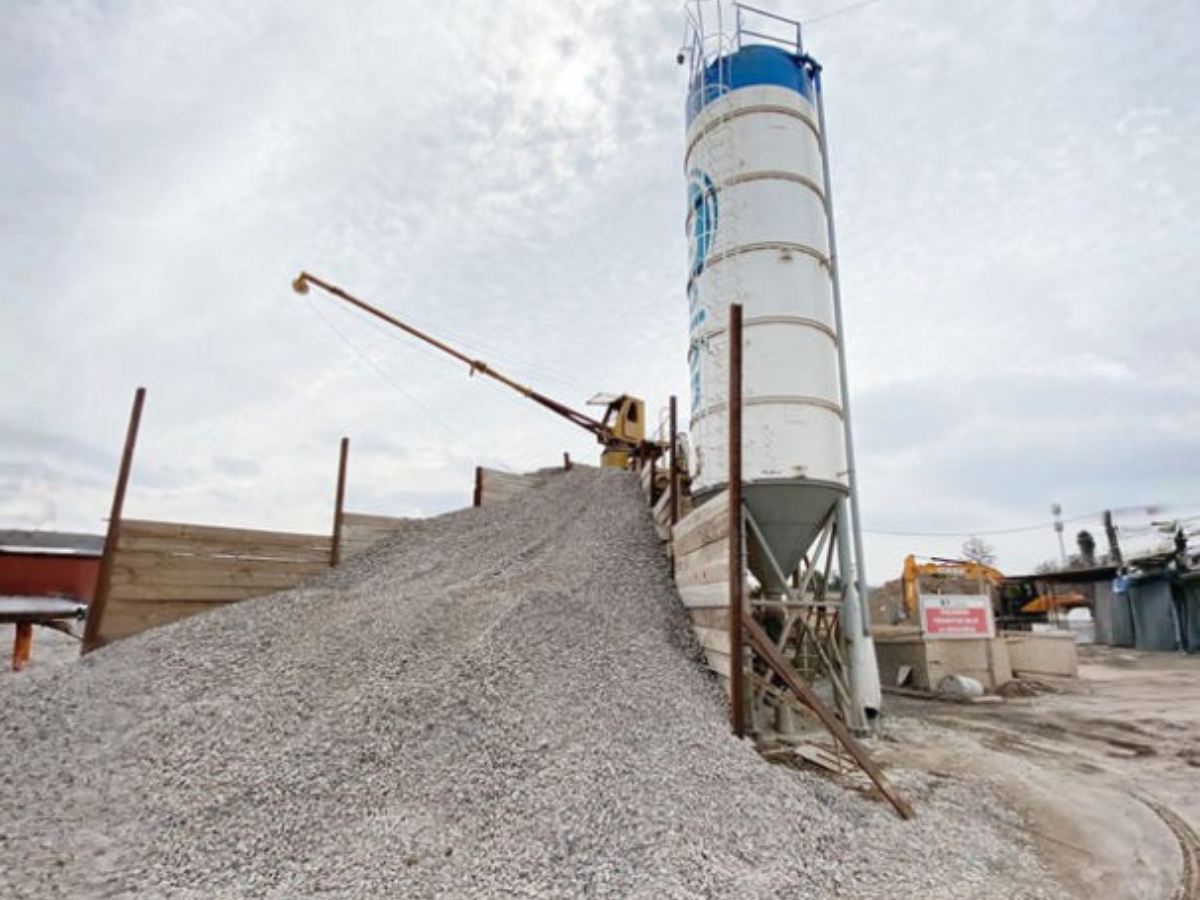Planta de Hormigón Liebherr EZA 30 S año 1990, código de flota PH21, en arriendo en Maquinaria Carrán