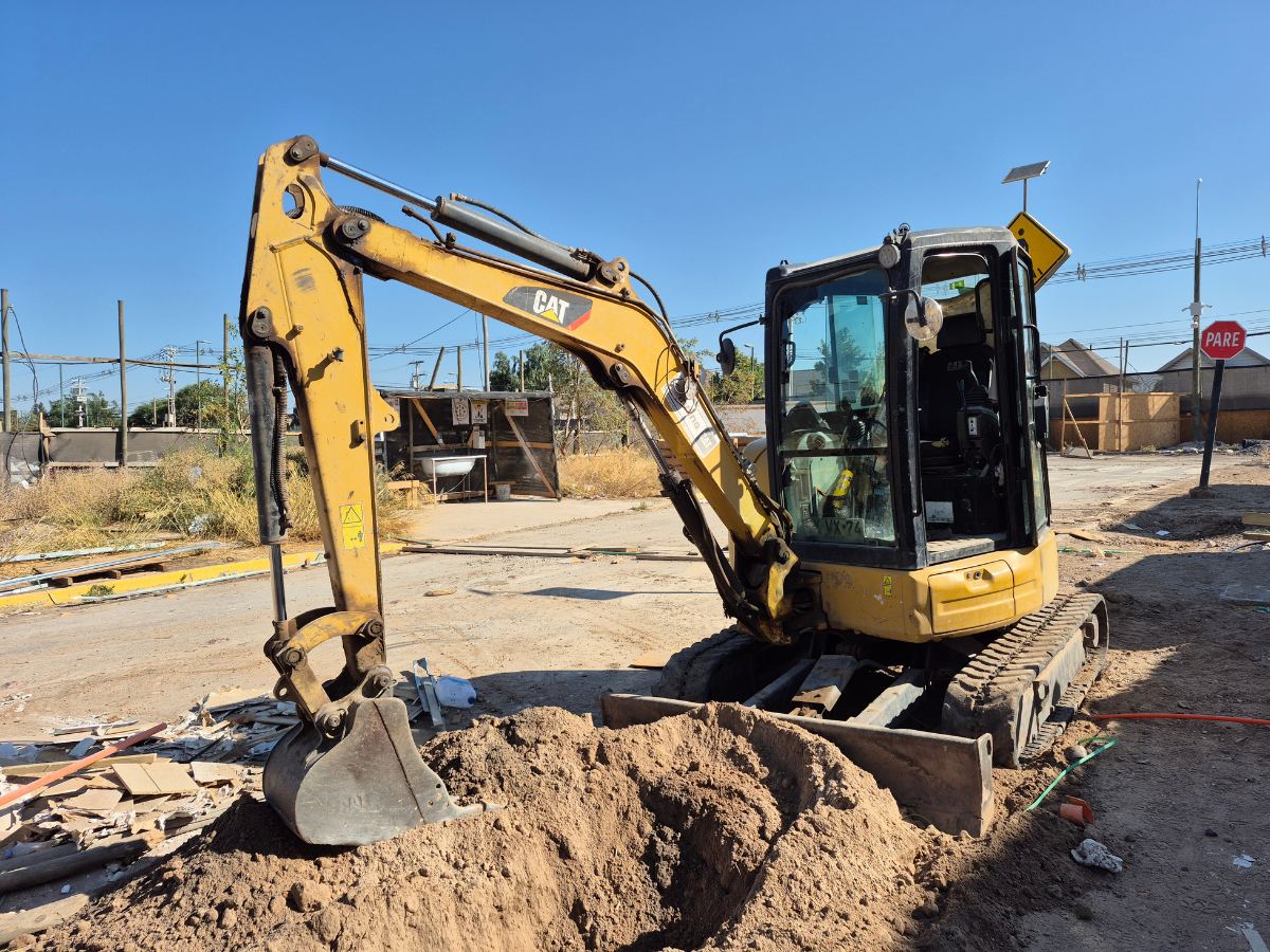 Miniexcavadora Caterpillar 303.5 año 2020, código de flota RO32, en venta en Maquinaria Carrán